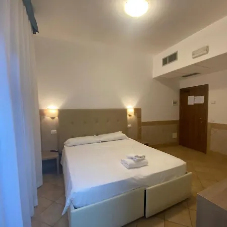 Alex Square 3* Rome
